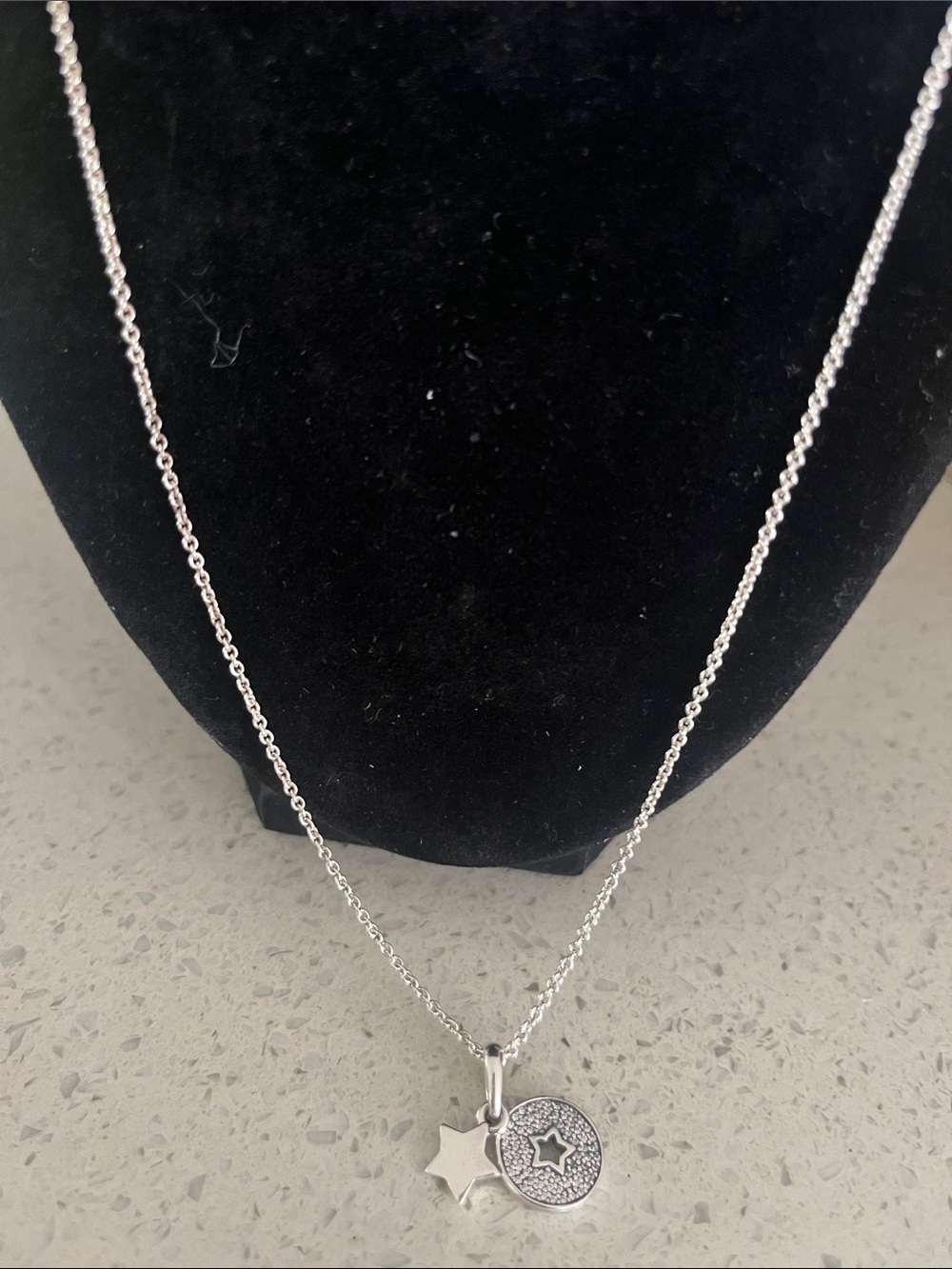 Sterling Silver Star and Disc Pendant Necklace - Silver 925